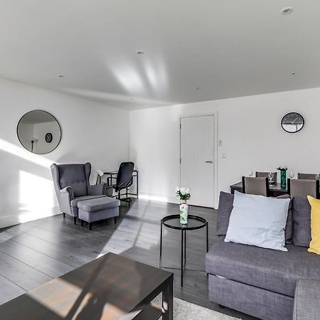 Exceptionally Spacious Central Canterbury Home Eksteriør bilde