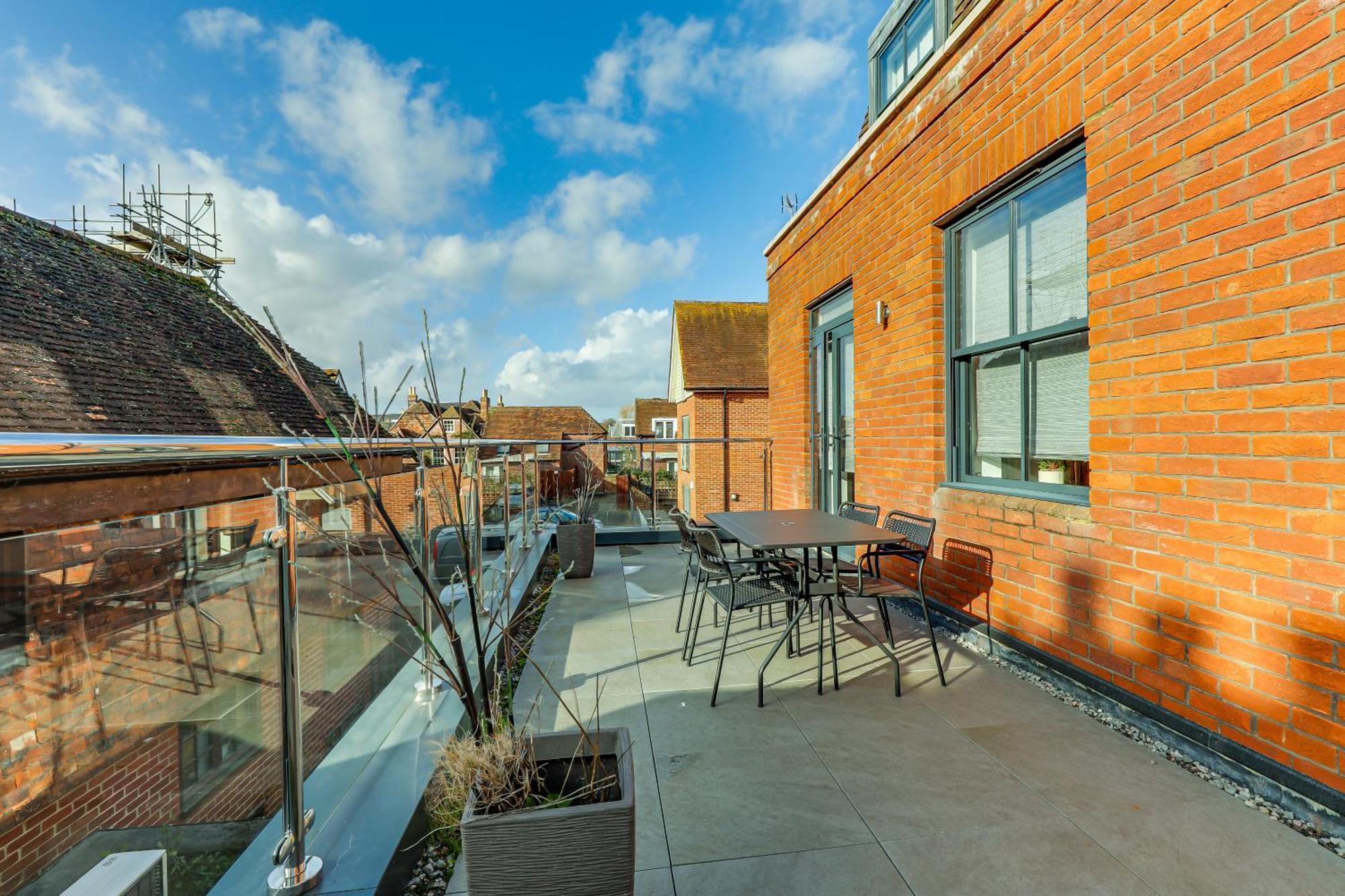 Exceptionally Spacious Central Canterbury Home Eksteriør bilde