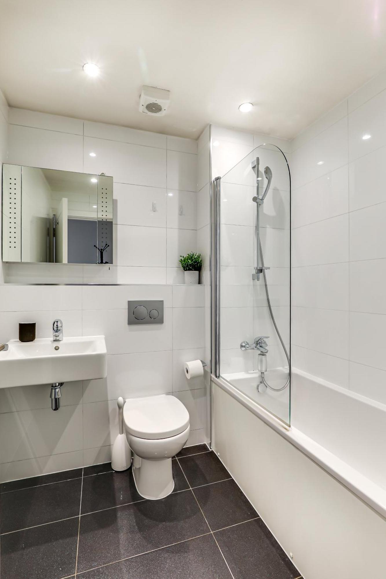 Exceptionally Spacious Central Canterbury Home Eksteriør bilde