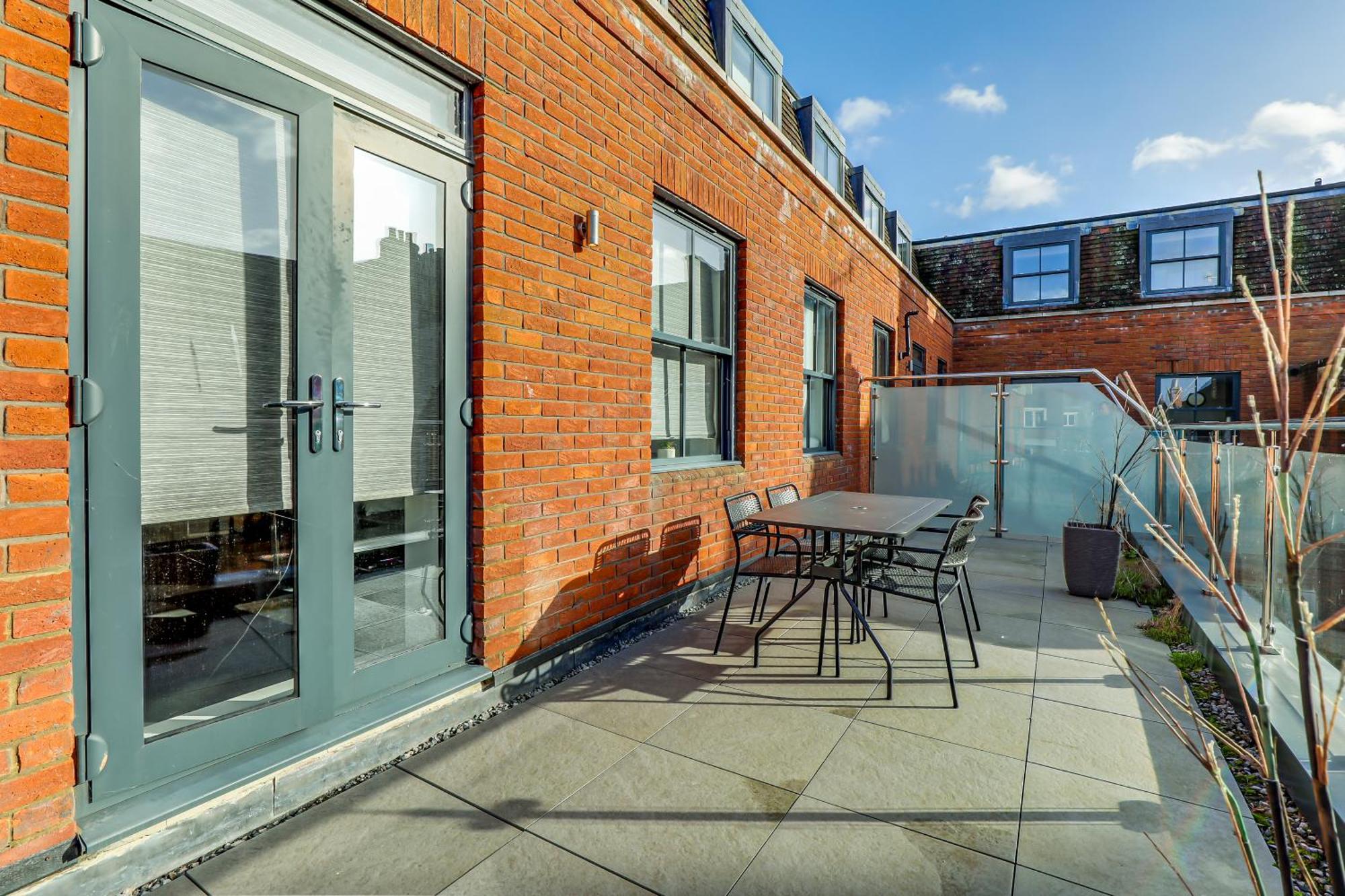 Exceptionally Spacious Central Canterbury Home Eksteriør bilde
